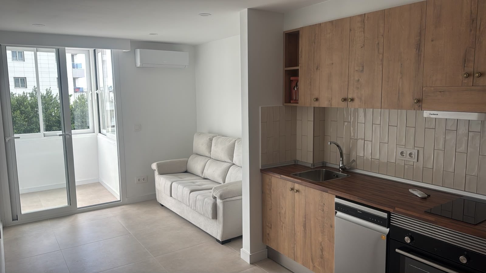 Edificio fiesta — foto 1