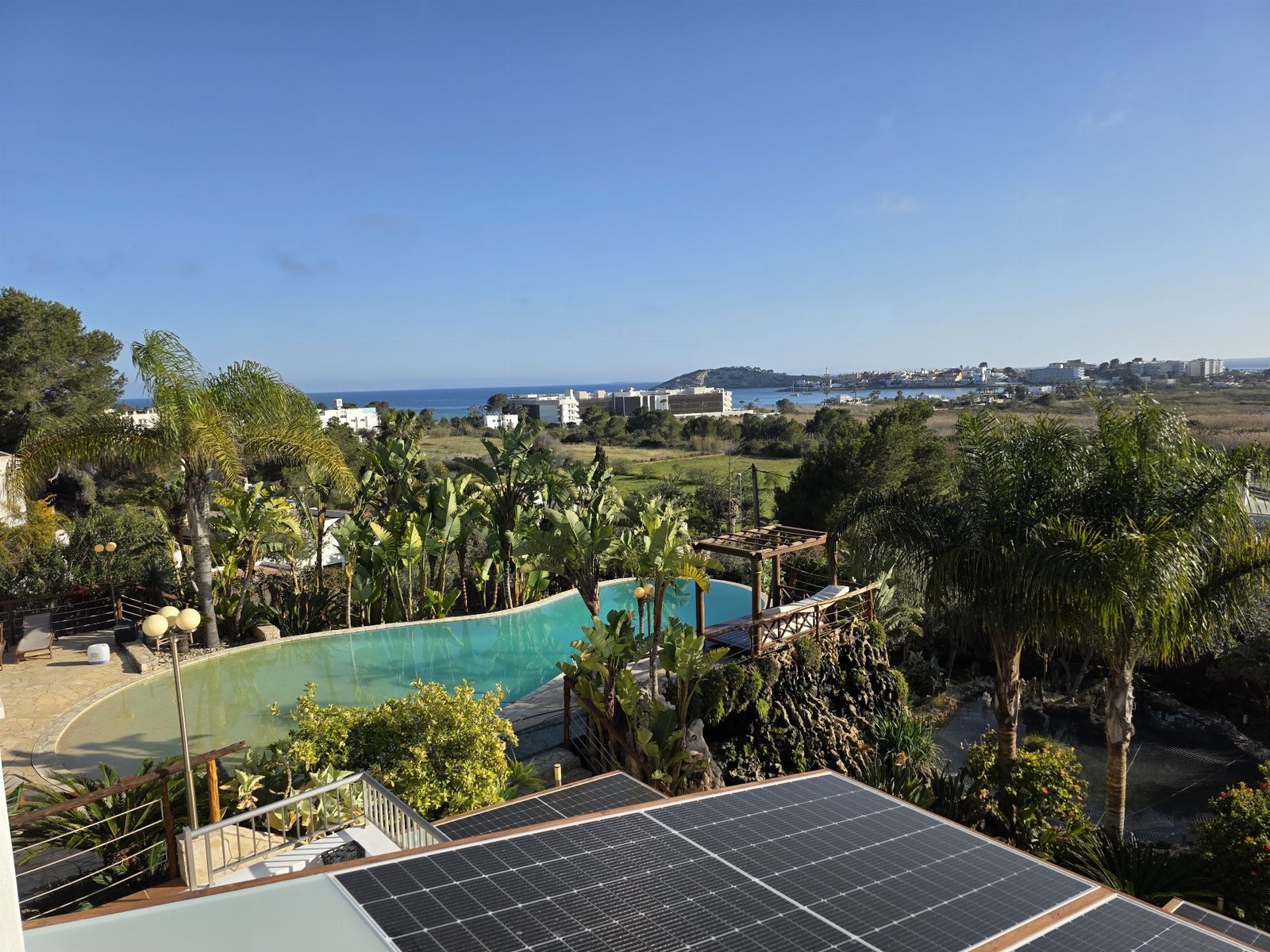 Villa de diez dormitorios en Talamanca — Foto 3