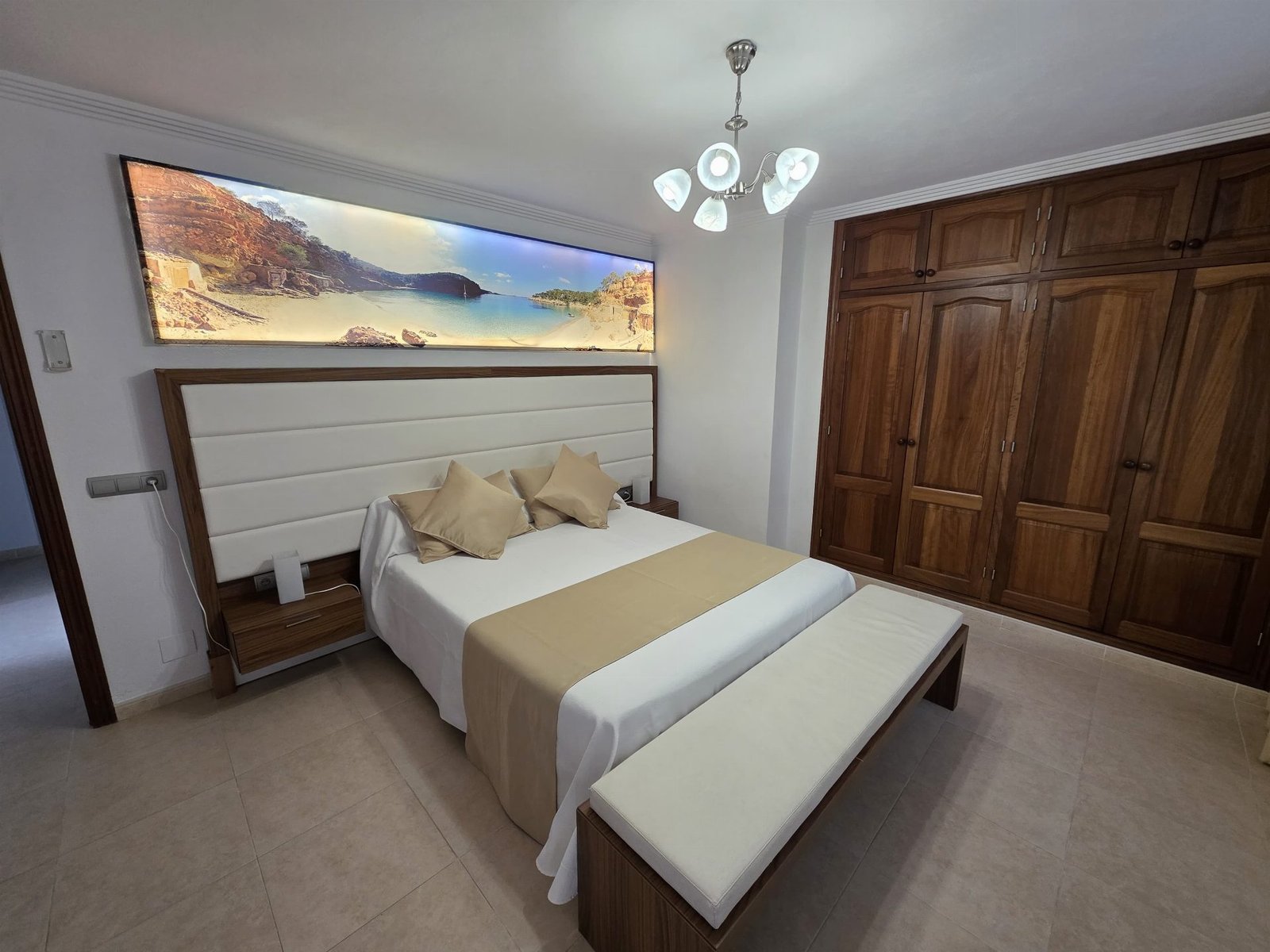 Villa de diez dormitorios en Talamanca — Foto 4