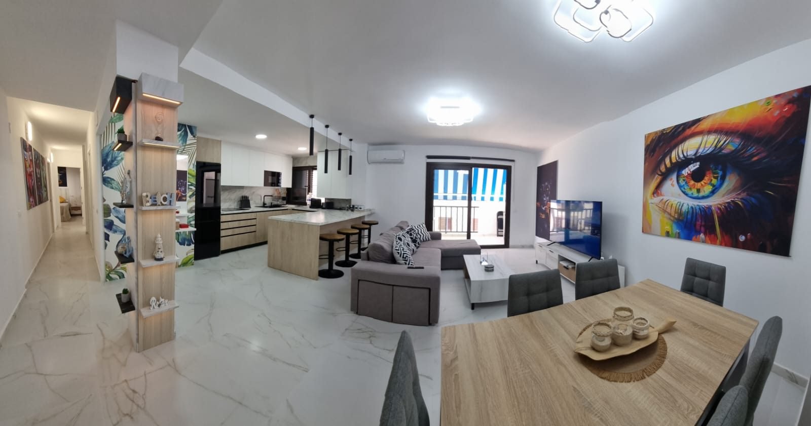 Piso con salida directa a la playa — Foto 1