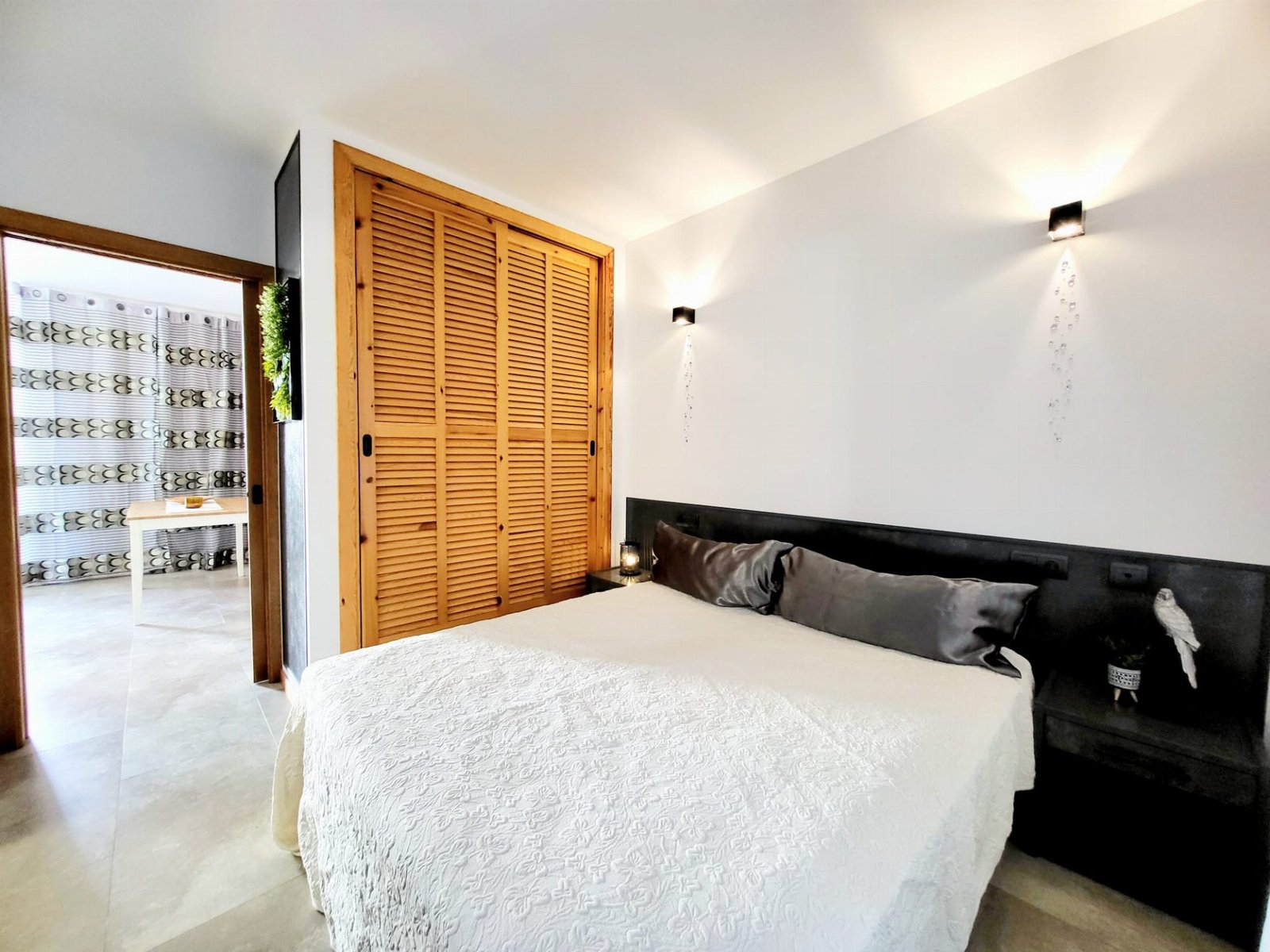Apartamento independiente con piscina y mar — photo 2