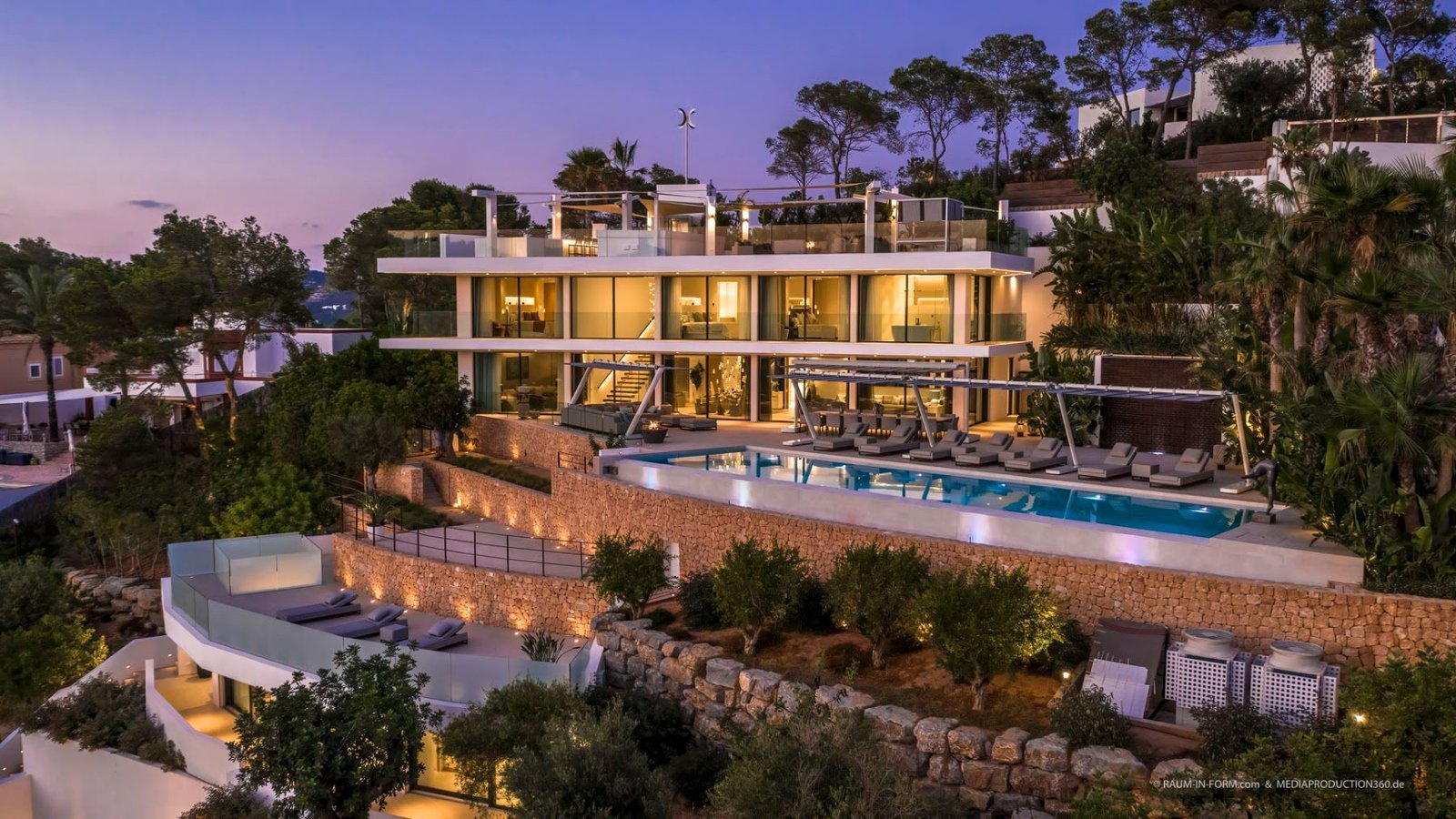 Villa en Roca Llisa, Las dos Lunas — foto 1