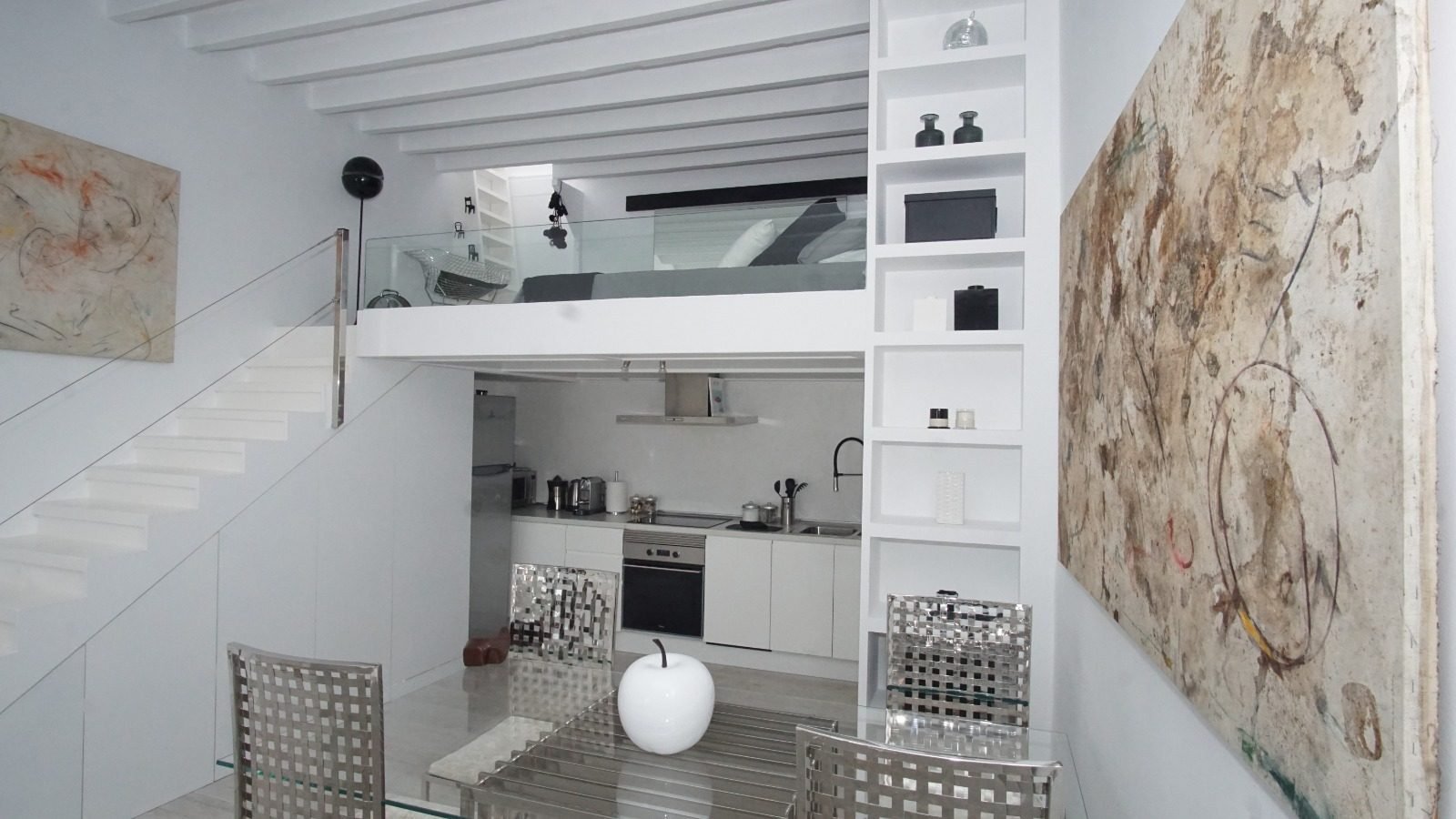 Loft reformado frente a Dalt Vila — foto 3